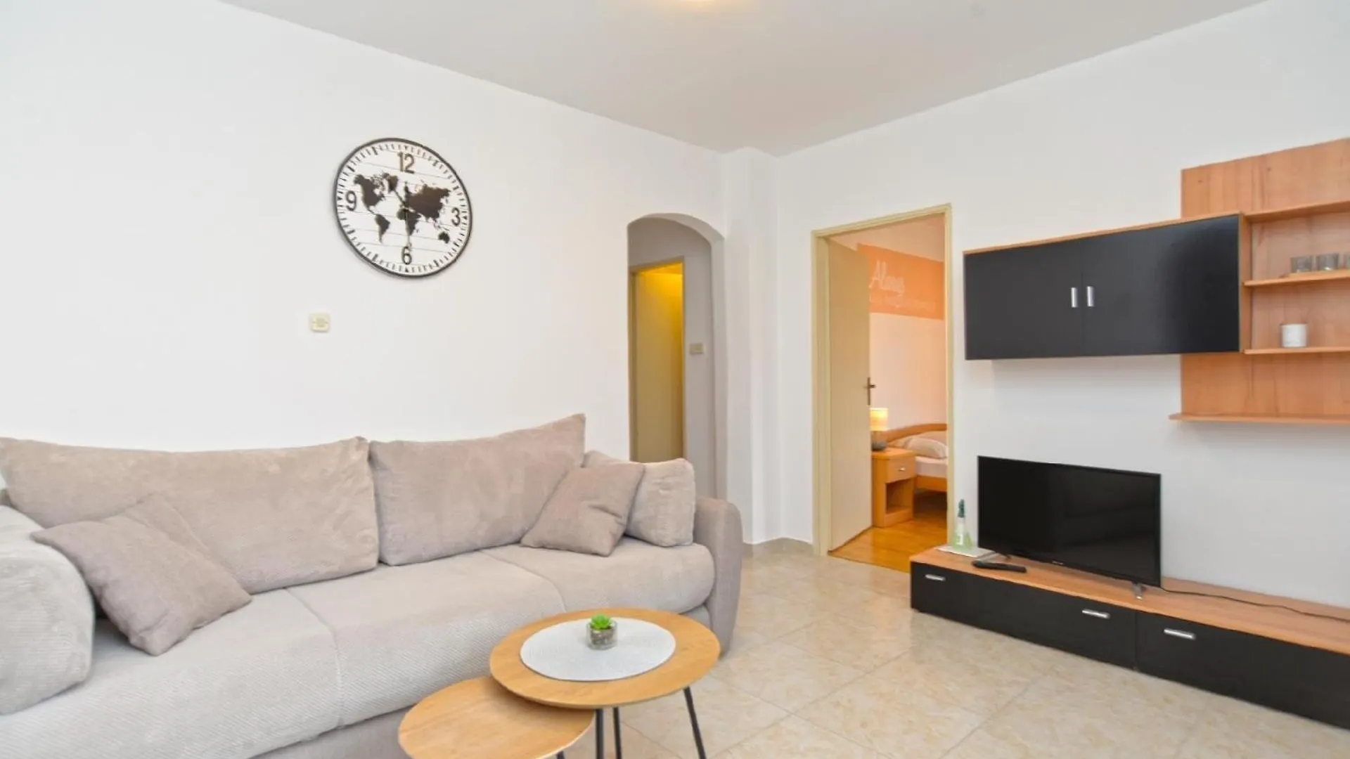 Apartment Ferienwohnung Fuer 4 Personen Ca 50 Qm In Bale, Istrien Istrische Riviera