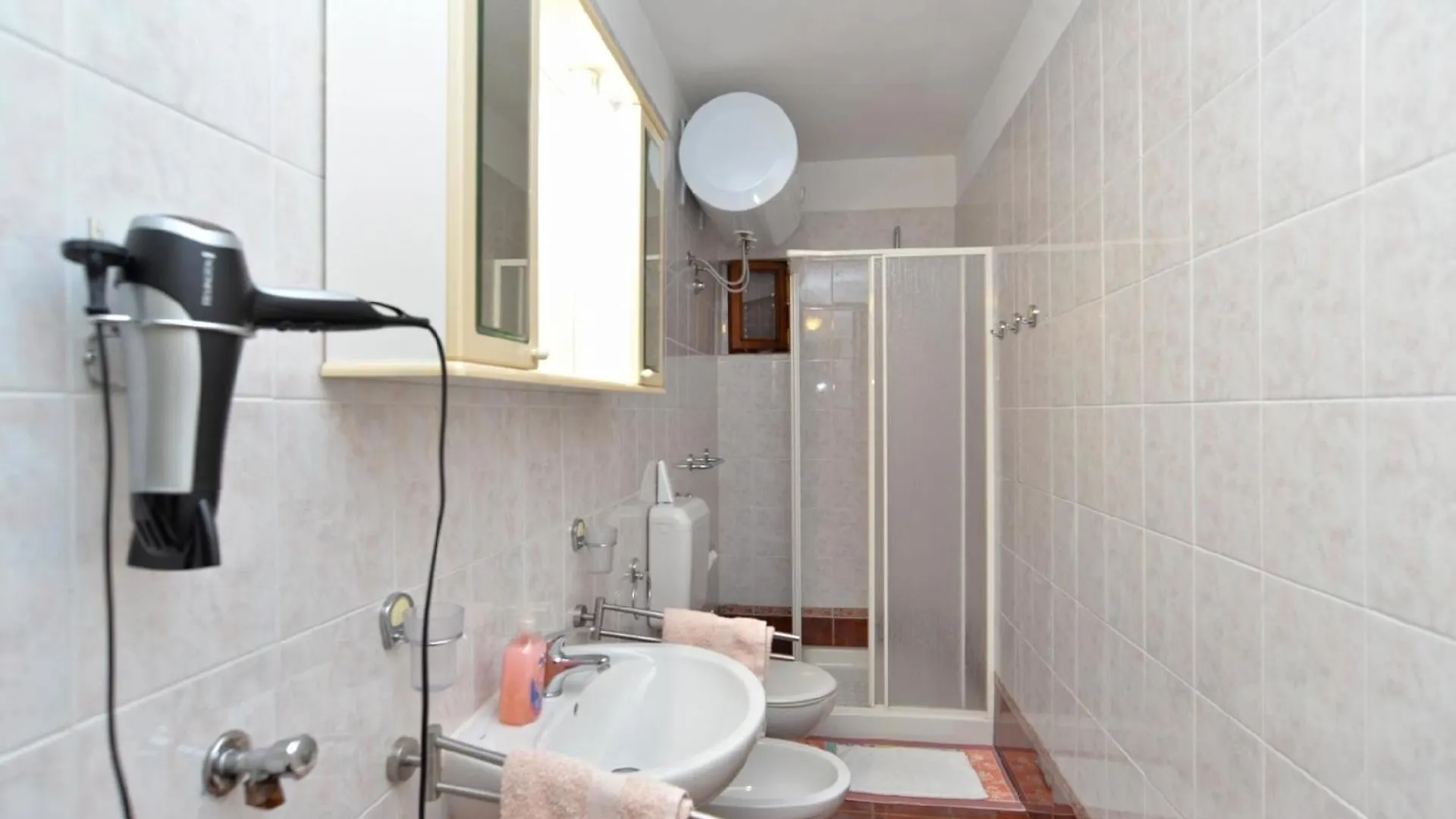 Apartment Ferienwohnung Fuer 4 Personen Ca 50 Qm In Bale, Istrien Istrische Riviera